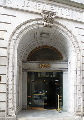 Photo oft he main entrance to our US Head Quarter in New York City. Our European office is located in Frankfurt Germany.